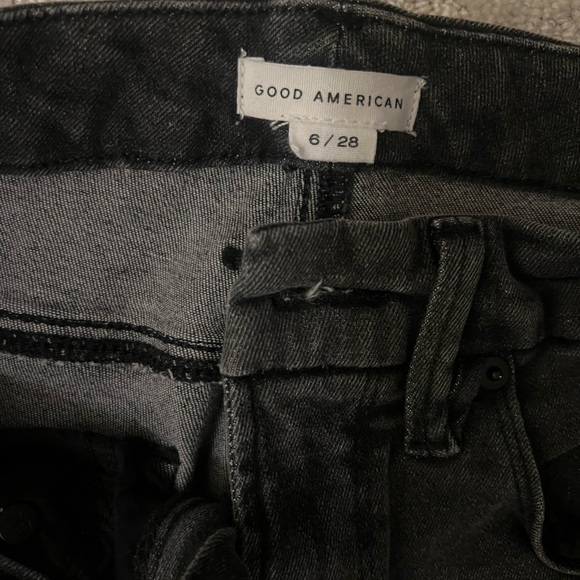 Good American Washed Black Jeans - Picture 2 of 3
